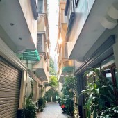 Nhà Đống Đa 30m2 x 5 tầng - Ngõ nông thẳng tắp - 3 bước ra oto tránh nhau.