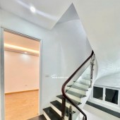 MẶT NGÕ LÔ GÓC - NHÀ ĐẸP - GẦN PHỐ - KHƯƠNG ĐÌNH
DIỆN TÍCH 36M2- 5 TẦNG- MT 5M- NGÕ KINH DOANH