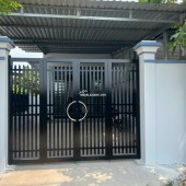 Nhà Gác 100m2 Sổ riêng Giá 730tr Bán gấp Cứu chủ bể nợ. Nhà ở Hóc Môn!