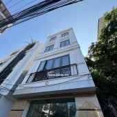 NHÀ XÂY CHẮC CHẮN- NGÕ Ô TÔ NHỎ - CĂN GÓC - THOÁNG