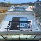 BÁN GẤP NHÀ LÔ GÓC 36M X 5 TẦNG, Ô TÔ ĐỖ CỬA 
LH: 0372413014