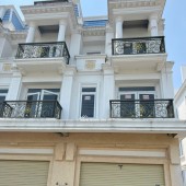 Chính chủ bán căn Shophouse Dự án KCN Hải Sơn, Đường 2, Xã Đức Hoà Hạ, Đức Hòa, Long An