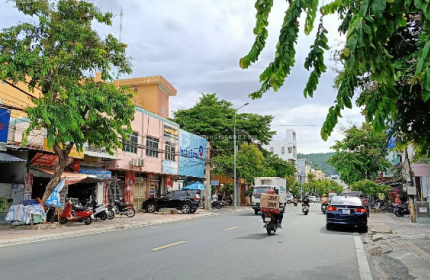 MẶT TIỀN ĐANG CHO THUÊ CÓ THU NHẬP 30TR/THÁNG CHO CHUỖI HỆ THỐNG LỚN LÂU DÀI