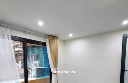 Bán tập thể Thanh Xuân Bắc - Khuất Duy Tiến DTSD 60m - 2 ngủ giá 2.55 tỷ, tầng thấp, ô tô