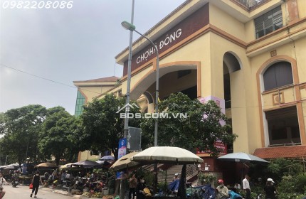 Nhà đẹp kinh doanh 30m ra phố Phùng Hưng Hà Đông, ngõ xe tải vào nhà, 5 tầng, 39m2, nhỉnh 8 tỷ có thương lượng