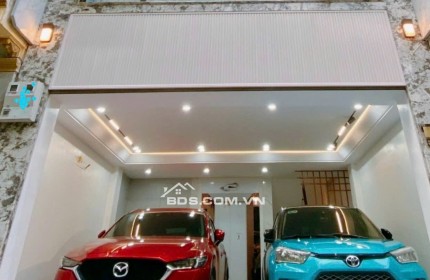 Bán nhà Cổ Linh, diện tích 45m2. Mặt tiền 5.5m. Giá 14.8 tỷ!
Sổ đỏ sẵn sàng sang tên!!!!