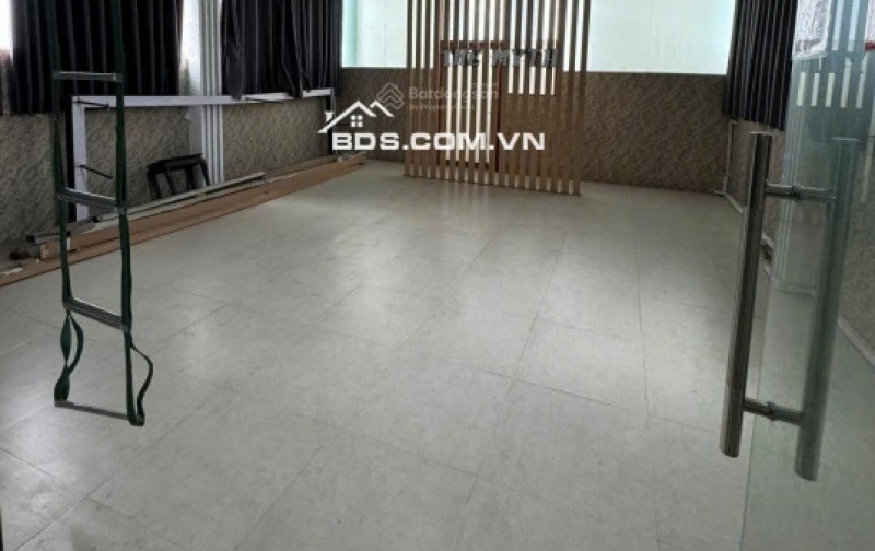 Bán nhà mặt tiền 797-799 dt 120m2 1 trệt 5 lầu đường Huỳnh Tấn Phát, Phường Phú Thuận, Quận 7