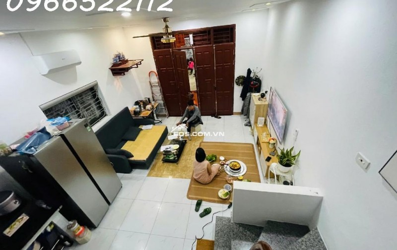 Bán Nhà Phúc Lợi - 32m², Giá 4.25 Tỷ, Gần Vinhome Riverside