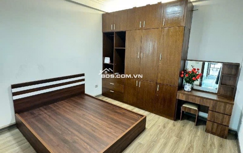 BÁN NHÀ NGUYỄN VĂN CỪ – 47M², 4 TẦNG – NHỈNH 10 TỶ!