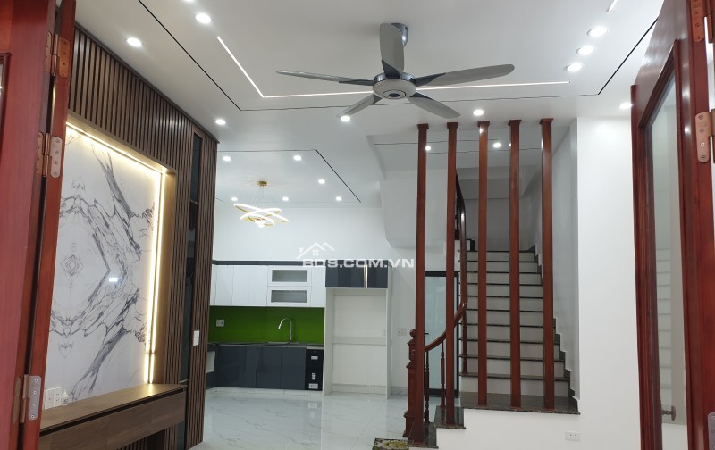 BÁN NHÀ SIÊU ĐẸP 3.2 TỶ 3 TẦNG 65M2 CHỈ SAU NHÀ MẶT ĐƯỜNG HÀN THUYÊN