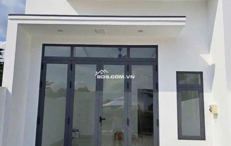 Cần Bán Căn Nhà Cấp 4 Sổ Riêng 150m2 Giáp Cây Xăng Tân Phong