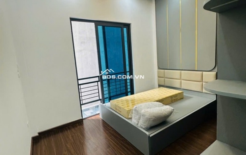 BÁN NHÀ KIM GIANG, HOÀNG MAI, NGÕ Ô TÔ TRÁNH, DTSD 36M2, 6.9 TỶ