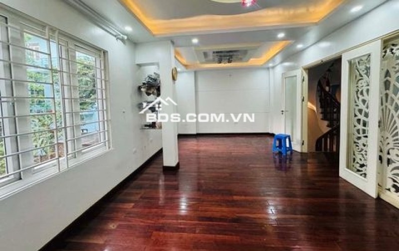 Bán gấp căn 40m2 x 6 tầng full tiện ích, nội thất