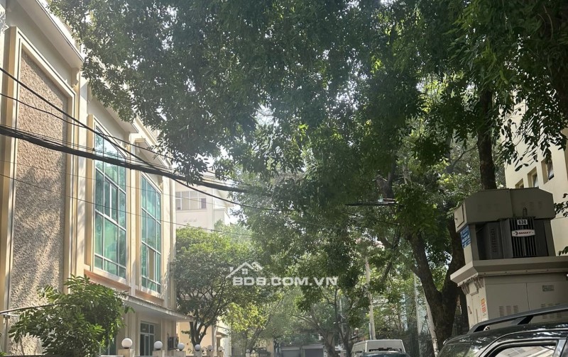 PHÂN LÔ PHỐ MAI DỊCH C.GIẤY, 70M2 7 TẦNG, THÔNG SÀN THANG MÁY, KINH DOANH VĂN PHÒNG, 23 TỶ