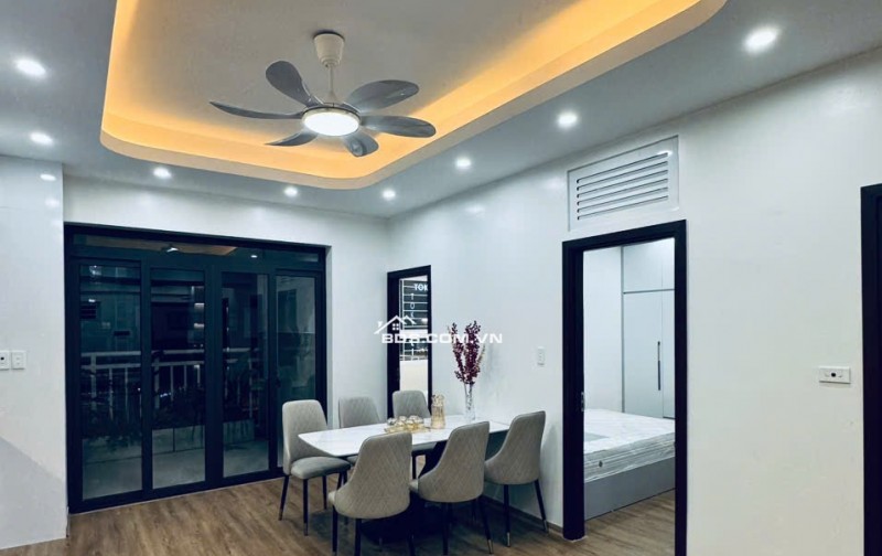 Bán căn 3 ngủ DT 115m2 siêu phẩm tòa HH2 Bắc Hà mặt đường Tố Hữu full nội thất giá nét chính chủ