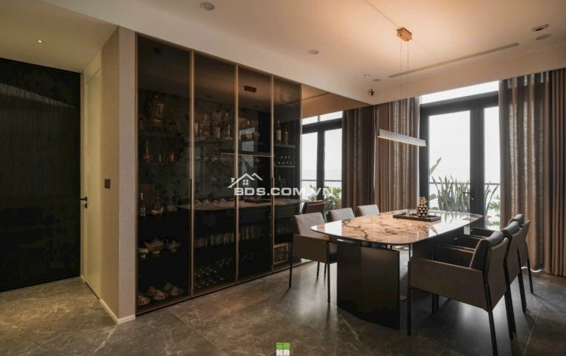 Bán Penthouse The Zei 215m2. Đầy đủ nội thất phong cách hiện đại. Vị trí đắc địa Mỹ Đình