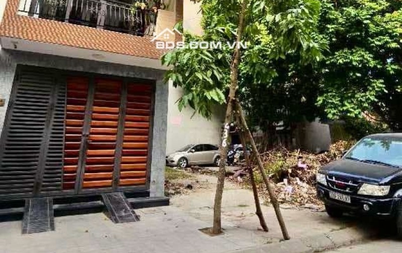 Bán đất phân lô vỉa hè ô tô đỗ cửa ngủ trong nhà xala hà đông 50m2 giá 12 tỷ