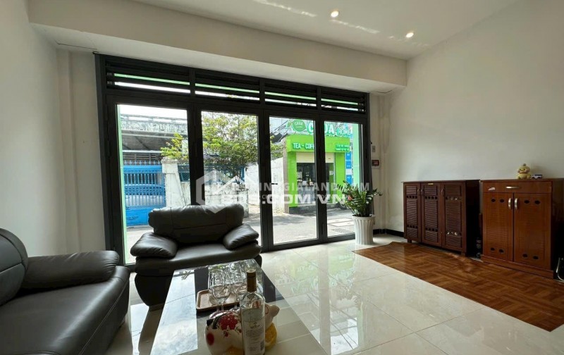 BÁN NHÀ CẤP 4_ĐƯỜNG BÀ TRIỆU_PHƯỜNG 4_VŨNG TÀU HIỆU SUẤT KINH DOANH CỰC TỐT_VỊ TRÍ ĐẮC ĐỊA