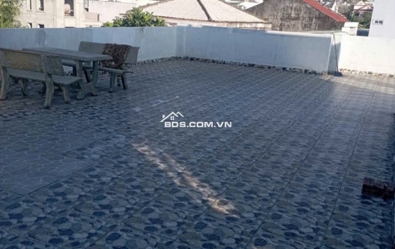 BÁN ĐẤT TẶNG TRỌ NHÀ HẺM Ô TÔ - 200m2(10x20m) CHỈ 12 TỶ - VỪA Ở VỪA CÓ DÒNG TIỀN - TIỀM NĂNG TƯƠNG LAI - CHỦ NGỘP Bank