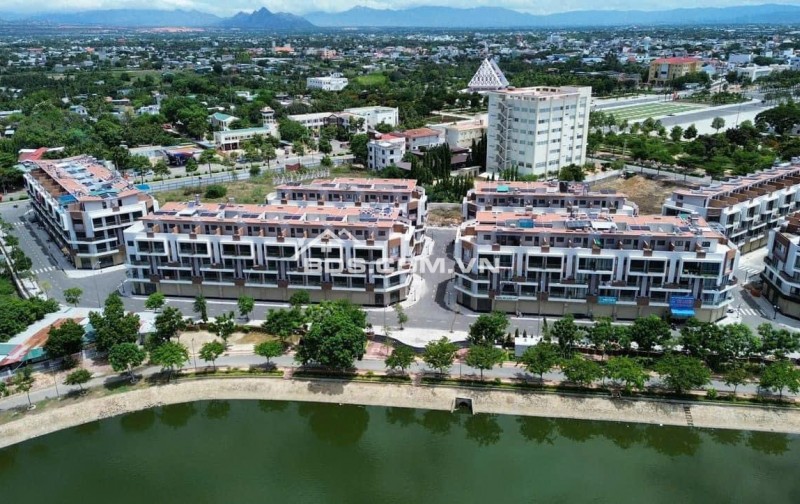 CĂN GÓC SHOPHOUSE . phan rang-tháp chàm, ninh thuận