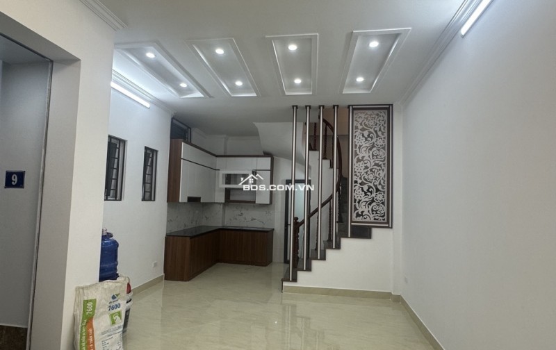 BÁN NHÀ KIM GIANG, HOÀNG MAI, VỊ TRÍ TRUNG TÂM, 40M2, 6.5 TỶ