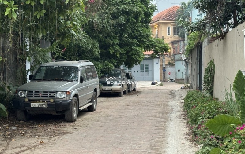 BÁN ĐẤT NGỌC THUỴ-LONG BIÊN, LÔ GÓC, 3 MẶT TIỀN, Ô TÔ TRÁNH