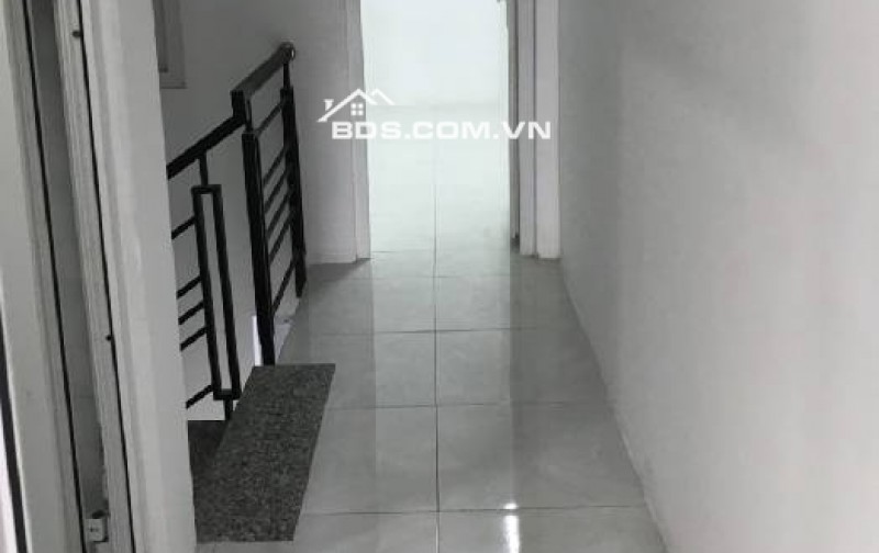 Nhà Hiệp Bình Phước 105m² - 2 Căn Cho Thuê Ổn Định, Giá Hơn 5 Tỷ