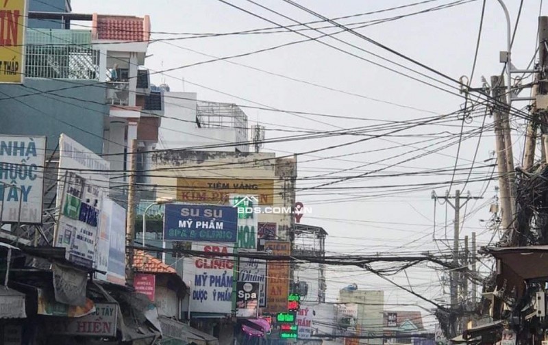 Bán nhà mặt tiền đường gò xoài, mua sắm nhộn nhịp đến 11 đêm,4 tầng lầ, nở hậu L