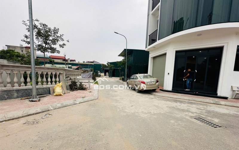 Bán Gấp Mảnh Đất Thanh Trì Ô tô đỗ - 50m - Tầm 4 tỷ