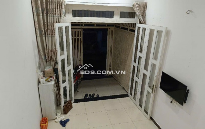 BÁN NHÀ MẶT TIỀN NHỰA 8M, PHƯỜNG PHÚ THUẬN, QUẬN 7. 80M2