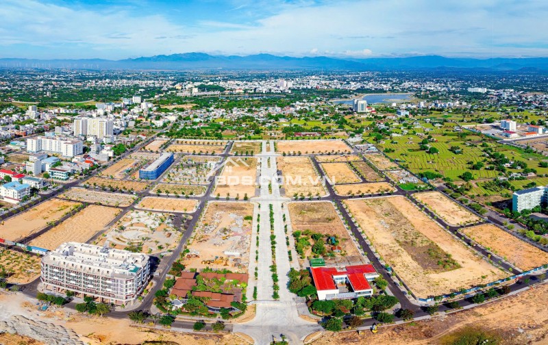 CĂN SHOPHOUSE khu k2 . phan rang-tháp chàm, ninh thuận