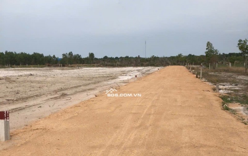 Đất Ngợp ven biển lô 2 Hùng Vương Thị xã Lagi chỉ 1,4 tỷ 1000m