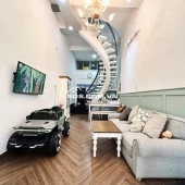 Bán nhà đẹp 3 tầng Lê Văn Sỹ Quận 3, 42m2 mới ở ngay nhỉnh 6 tỷ TL