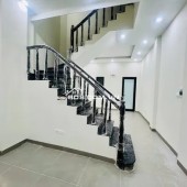 SIÊU Phẩm nhà liền kề ô tô đỗ cổng  phố Thái Hà , diện tích  40 m2 x 4 tầng 13.3 tỷ