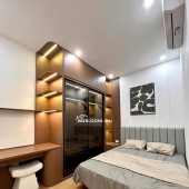 Bán Nhà Cát Linh, Đống Đa 23m, 4 tầng, mt 5m, giá 4.29 tỷ