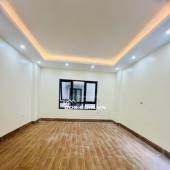 BÁN NHÀ HOA BẰNG-TT CẦU GIẤY-GẦN Ô TÔ-7 TẦNG-THANG MÁY-45M2-GIÁ 10 TỶ HƠN