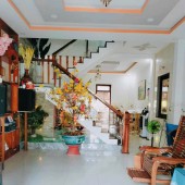 Bán nhà 1 trệt 2 lầu đúc kiên cố. Nhà thiết kế như biệt thự  tại Diên Phú- Diên Khánh