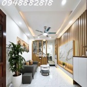 Tây Hồ 37m2, 5 tầng, MT 3.2m phù hợp Vừa ở và kinh doanh
