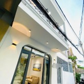 Bán gấp nhà 4x11 hẻm xe hơi Nguyễn Văn đậu, F11, Bình Thạnh, gần Lê Quang Định - Nhỉnh 5 tỷ