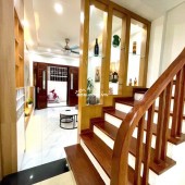 Khu P/Lô–Ngõ ô tô-Kinh Doanh –37m2 ( 6 PN ) Phố Tứ Liên !! 7,6 Tỷ
