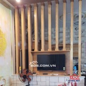 bán nhà đẹp mái thái , gần trung tâm giới thiệu việc làm. giao thông thuận lợi