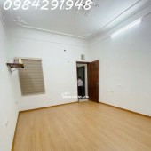 Bán nhà Nguyễn Trãi, Thanh Xuân - 52m x 4 tầng x 5PN rộng gia đình xây kiên cố cực đẹp - Chỉ 100m ra phố