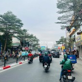 Bán Nhà Phố Tây Sơn - Đống Đa - Ba Bước Ra Mặt Phố - Diện Tích gần 40m, 4 tầng, Nhỉnh 4 tỷ 5 hơn