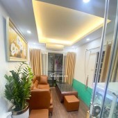 Nhà đẹp Hoàng Quốc Việt, 3.5 tỷ, 15m, 5 tầng