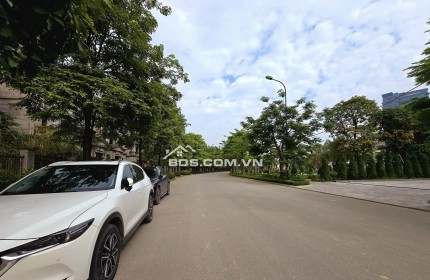 ⚜️ Biệt Thự VIP K7 CIPUTRA, Tây Hồ, 331m2 6T Thang máy, MT 12m, Hoàn thiện đẹp, Chỉ 120 Tỷ ⚜️