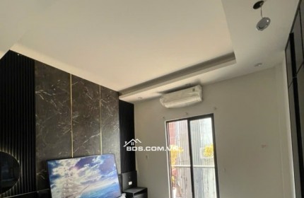 Bán nhà Hiếm, đẹp long lanh Văn Chương - Đống Đa. Nội thất Sang Xịn Mịn - DT 38m2 chỉ 9.4 tỷ