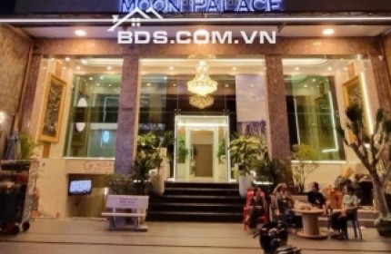 Cần bán - tòa nhà CHDV Moon Palace Q. 7