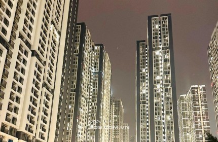 CHÍNH CHỦ BÁN CĂN HỘ 1 NGỦ +1 - 48M2 - VIEW HỒ - GIÁ TỐT 3TỶ2 BAO PHÍ - TÒA I1 VINHOMES SMART CITY