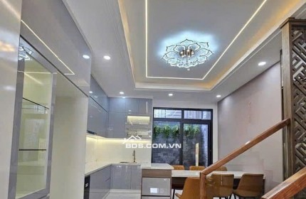 Chủ cần bán gấp căn nhà ở gần Ngã 6 An Phú - Thuận Giao - DTS 185m2 - Sổ Hồng Riêng- Giá 2 tỷ 95