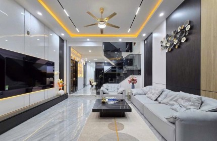 Bán nhà 3 tầng NGUYỄN XÍ, Thanh Khê, Đà Nẵng dt 100m2 giá 6,950 tỷ.